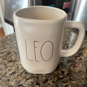 Rae Dunn Leo Mug